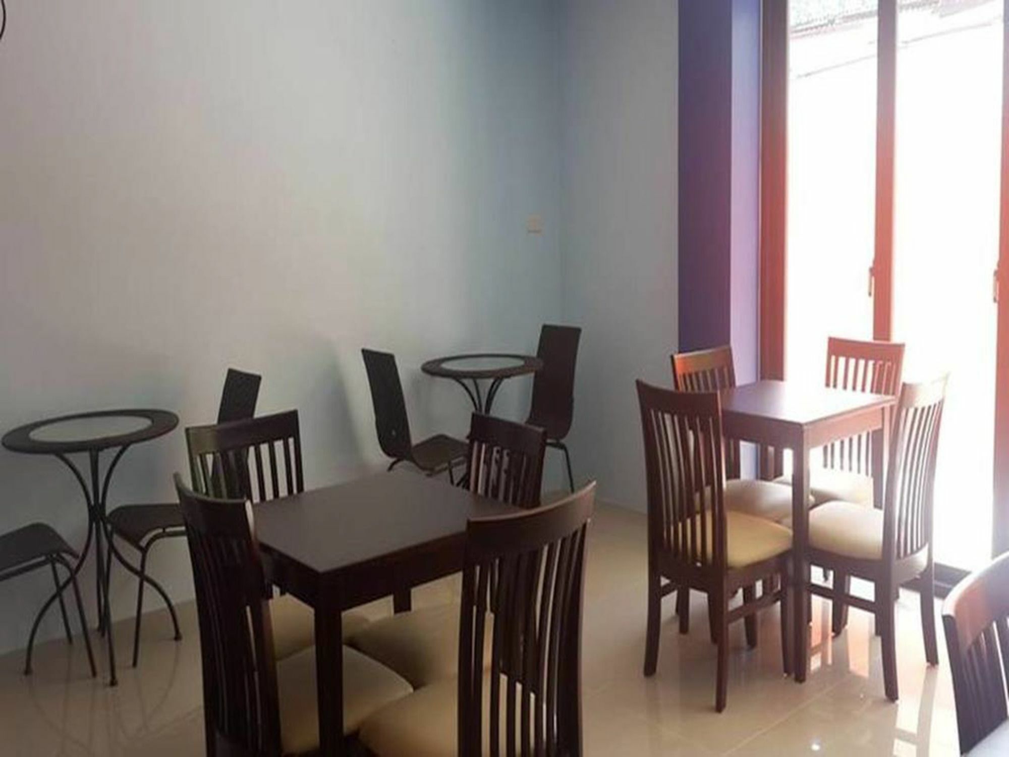 Nalin Place Ρανόνγκ Εξωτερικό φωτογραφία