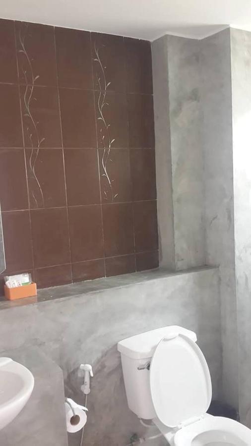 Nalin Place Ρανόνγκ Εξωτερικό φωτογραφία